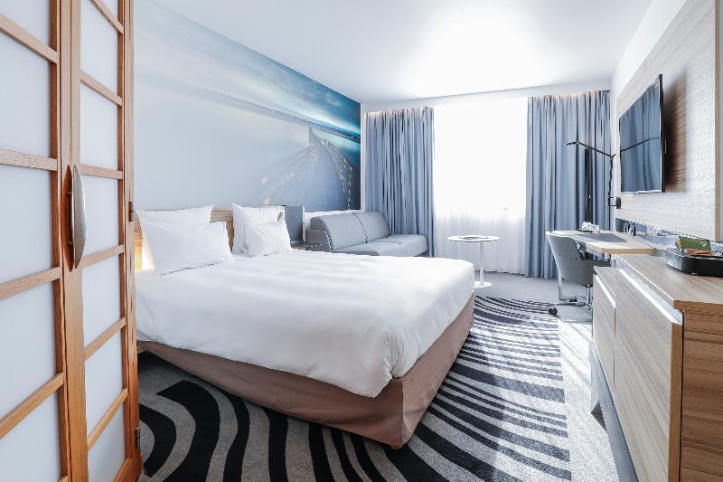 Novotel Luxembourg Centre image
