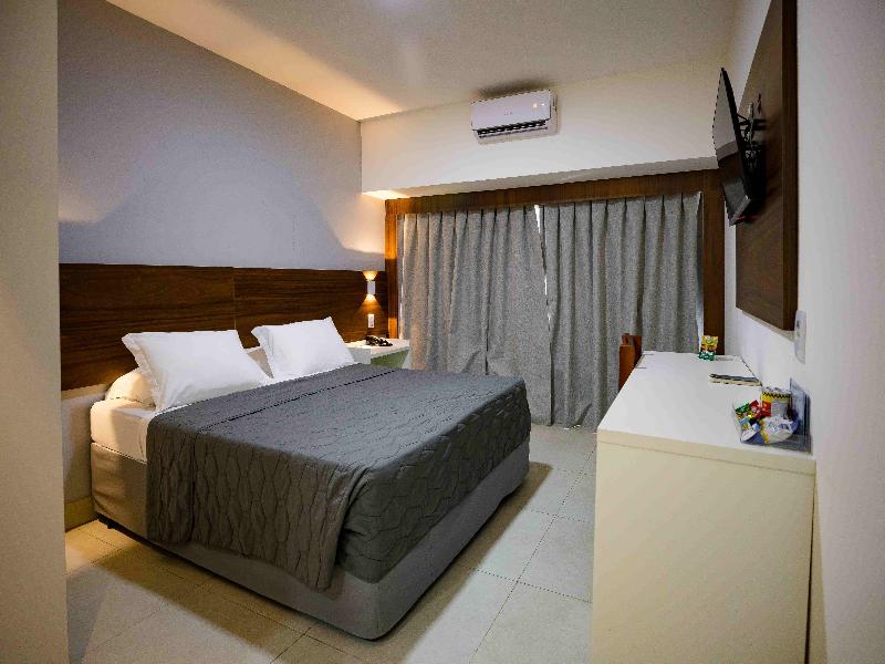 EL Aram Beach e Convention image