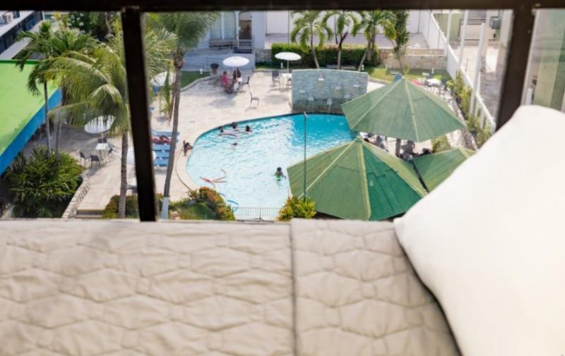 EL Aram Beach e Convention