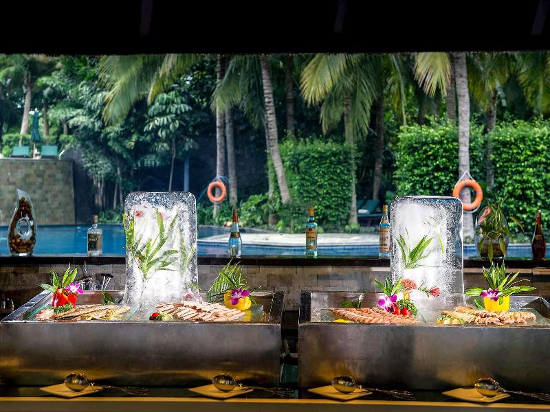 Pullman Oceanview Sanya Bay Resort & Spa image