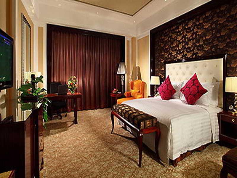 Wyndham Grand Plaza Royale Palace Chengdu 4