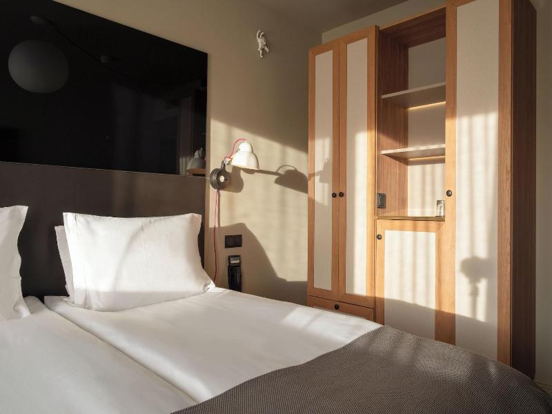 Nobis Hotel image