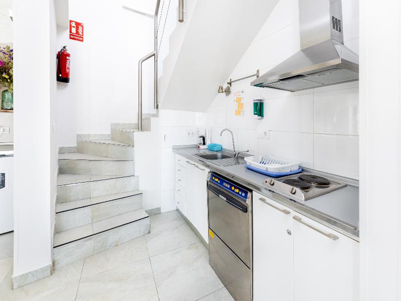 Nest Style Granada image