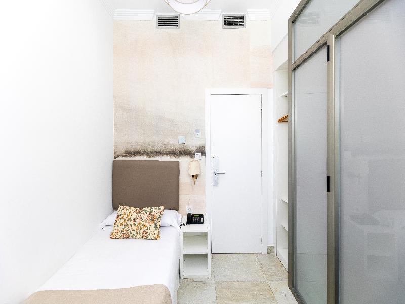 Nest Style Granada image