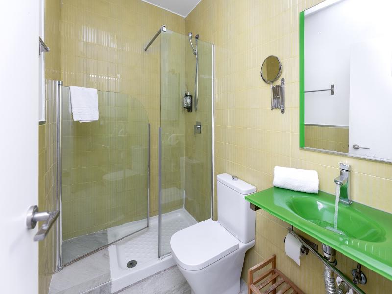 Nest Style Granada image