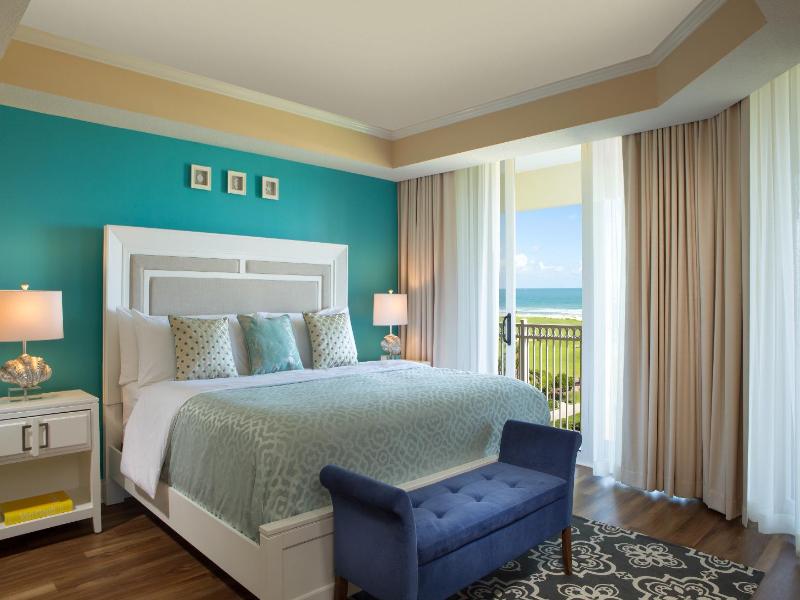 Double or Twin PREMIUM OCEAN VIEW