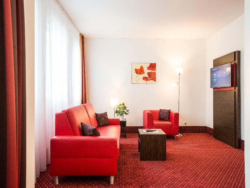 PLAZA INN Amedia Wien image