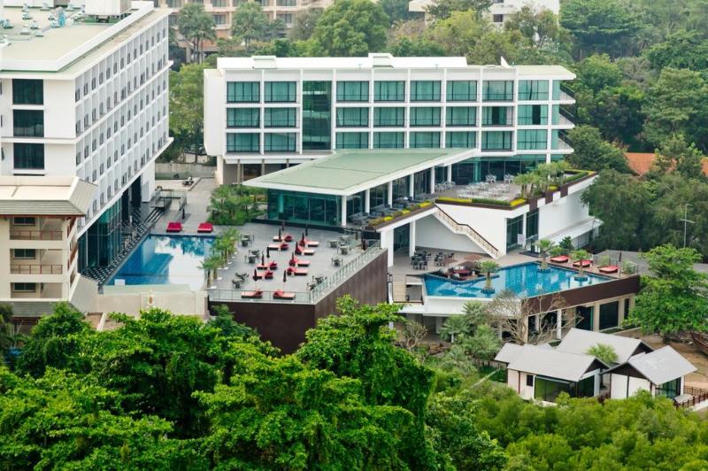 Way Hotel Pattaya (SHA Plus+)