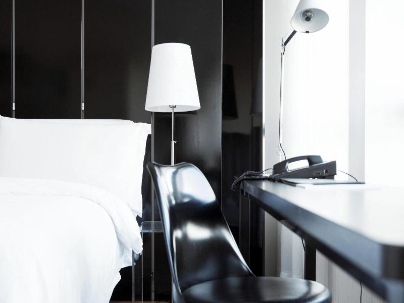 Hotel 101 image