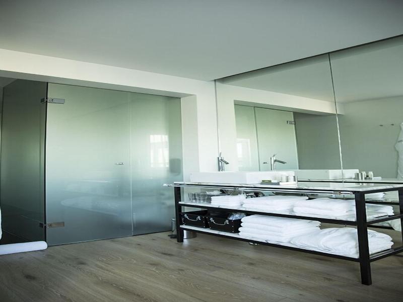 Hotel 101 image