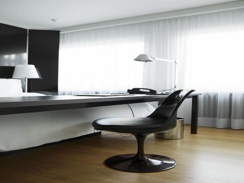 Hotel 101 image