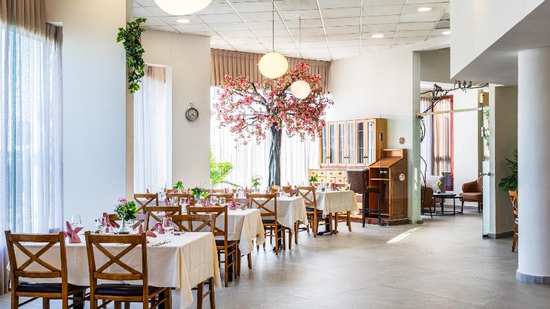 Inbar Hotel image