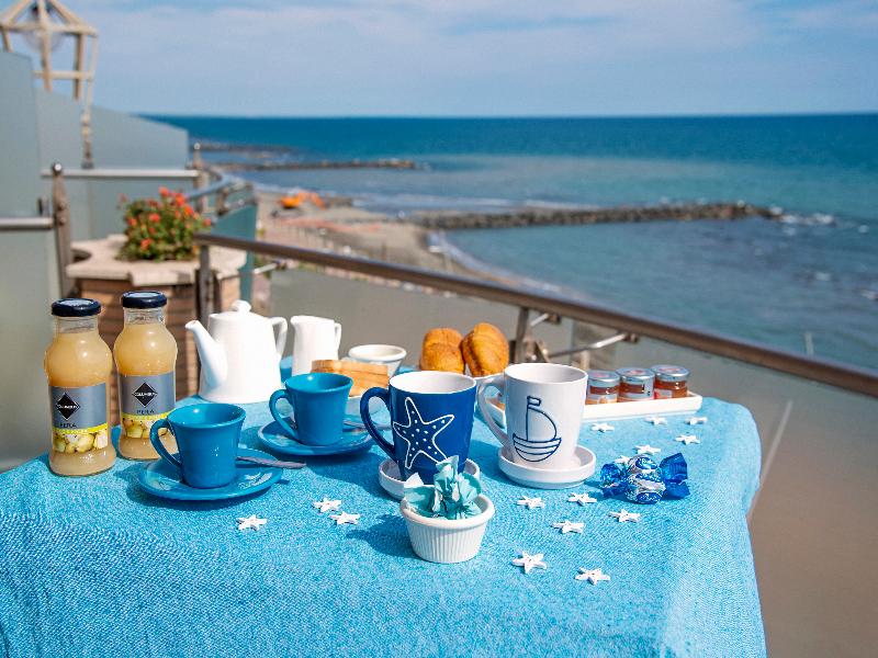 Smy Aran Blu Roma Mare — general view