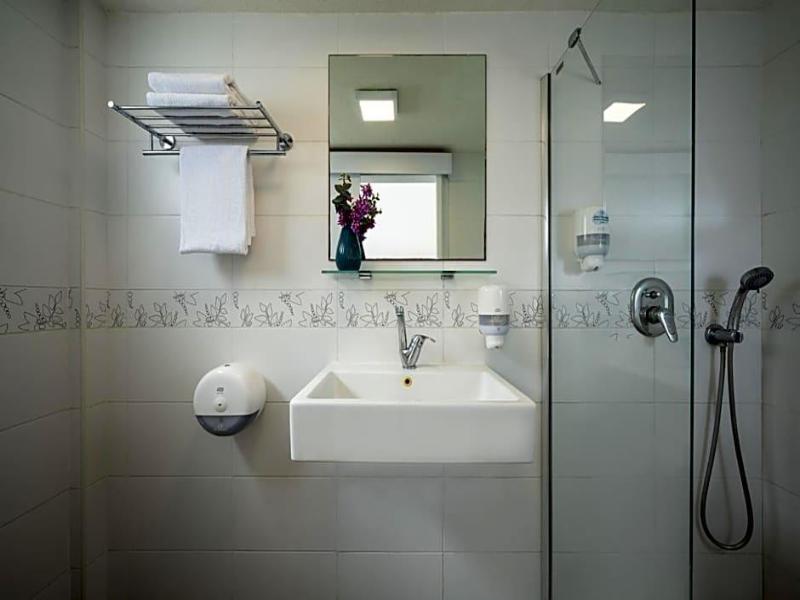 Kibbutz Malkiya Travel Hotel image