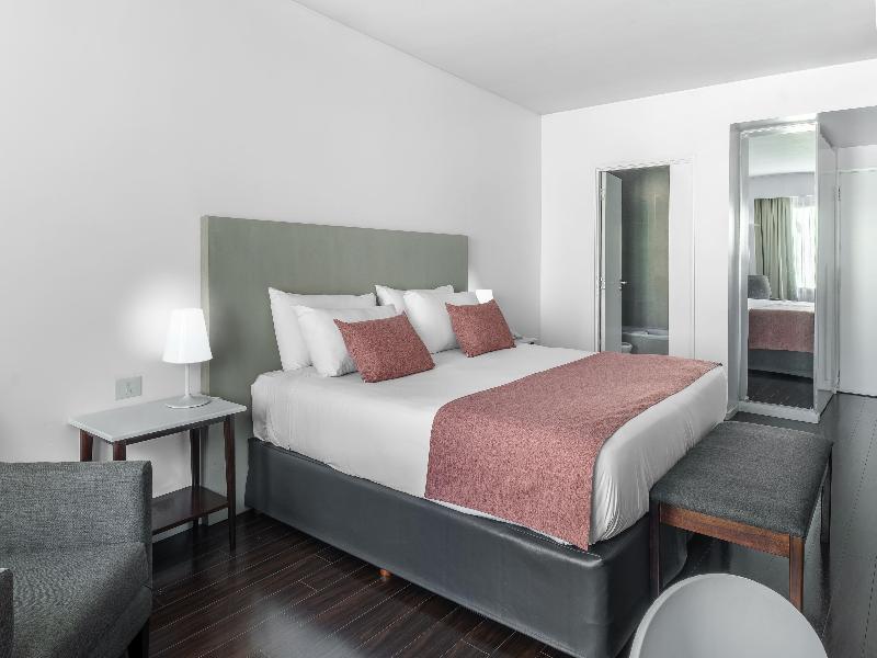 Dazzler by Wyndham Buenos Aires Recoleta image
