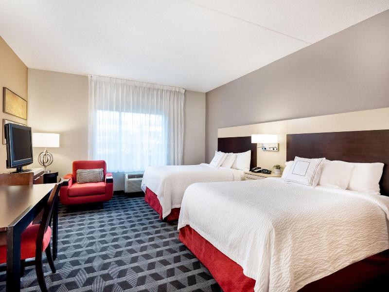 TownePlace Suites Charlotte Mooresville image
