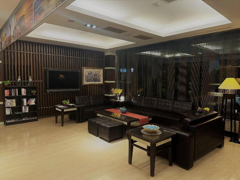 Young Soarlan Boutique Hotel-Flag Tainan image