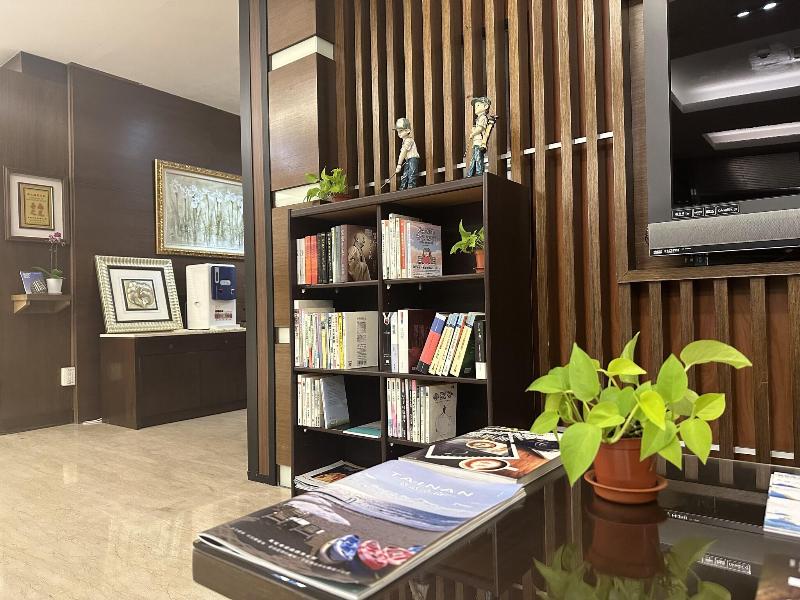 Young Soarlan Boutique Hotel-Flag Tainan image