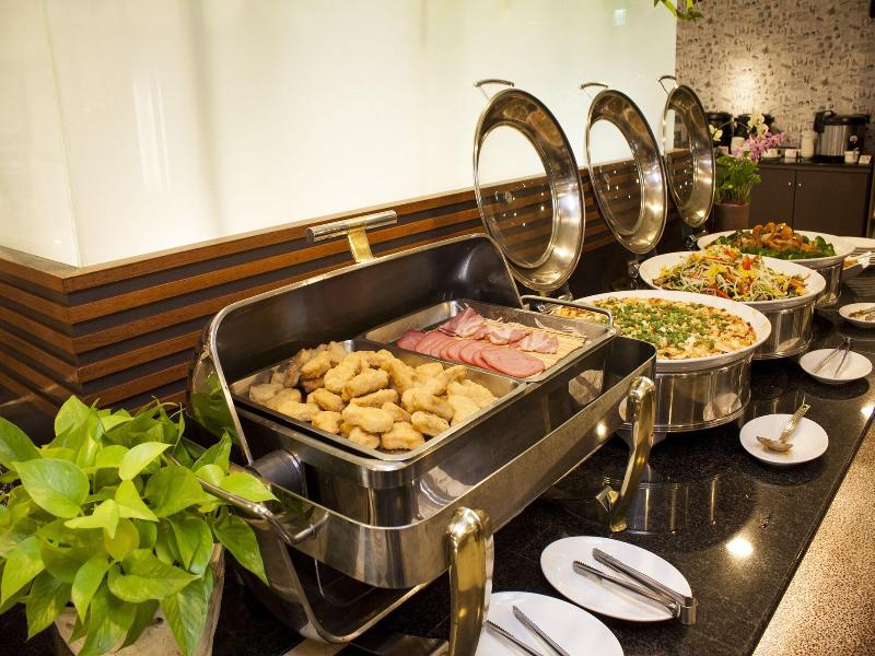 Cambridge Tainan Hotel image