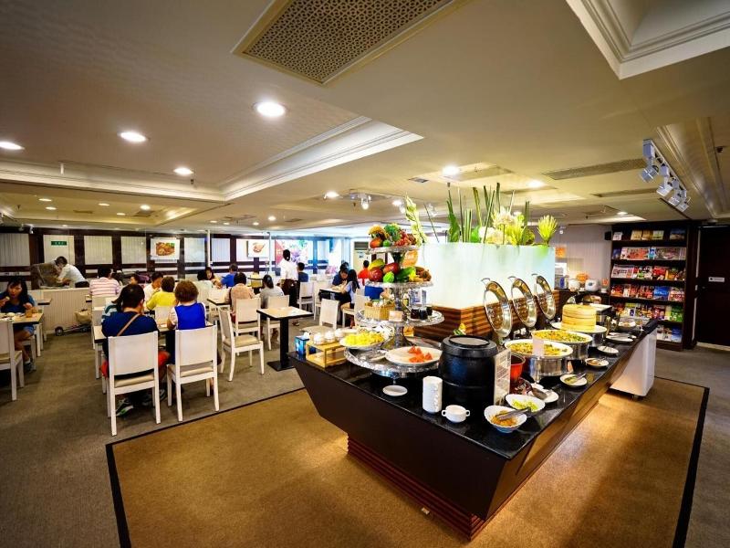 Cambridge Tainan Hotel image