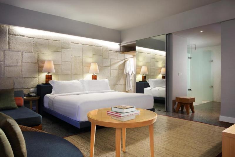 Stay in style at Cross Paasha Bali Seminyak