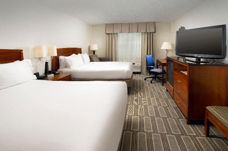Holiday Inn Express Baltimore at the Stadiums image