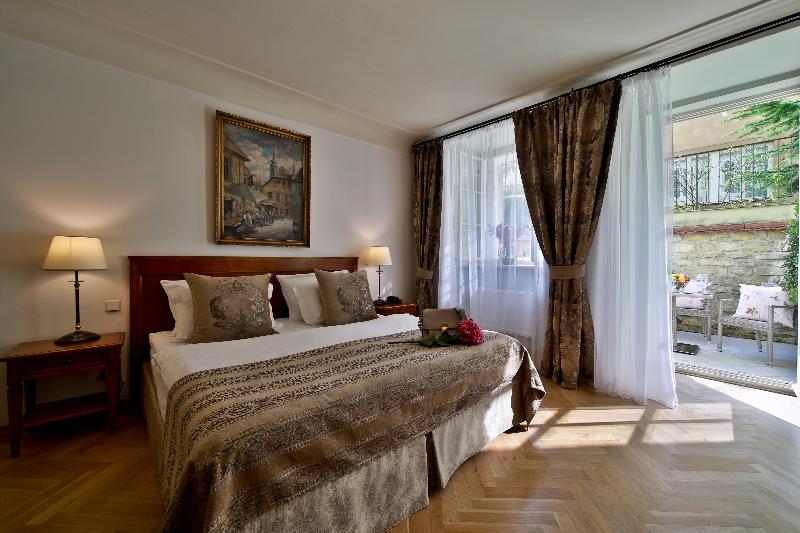 Appia Hotel Residence Prague image