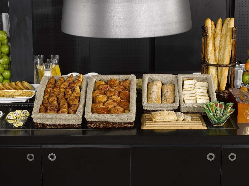 Premiere Classe Salon De Provence image