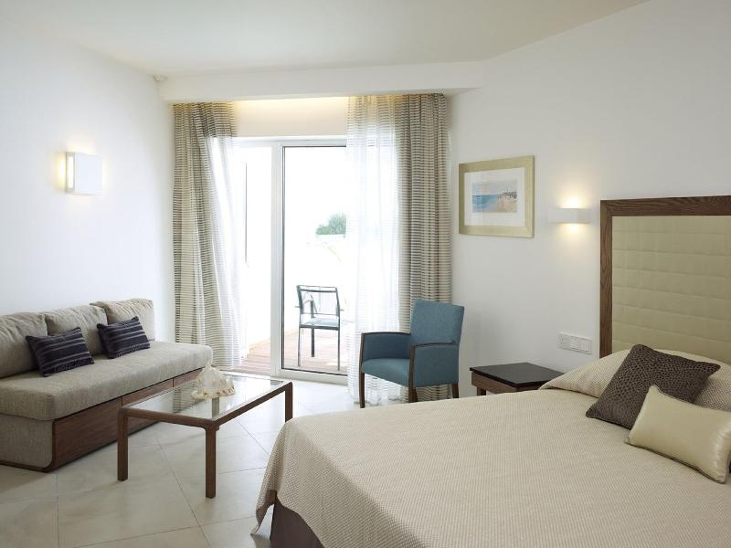 Sunrise Pearl Hotel & Spa image