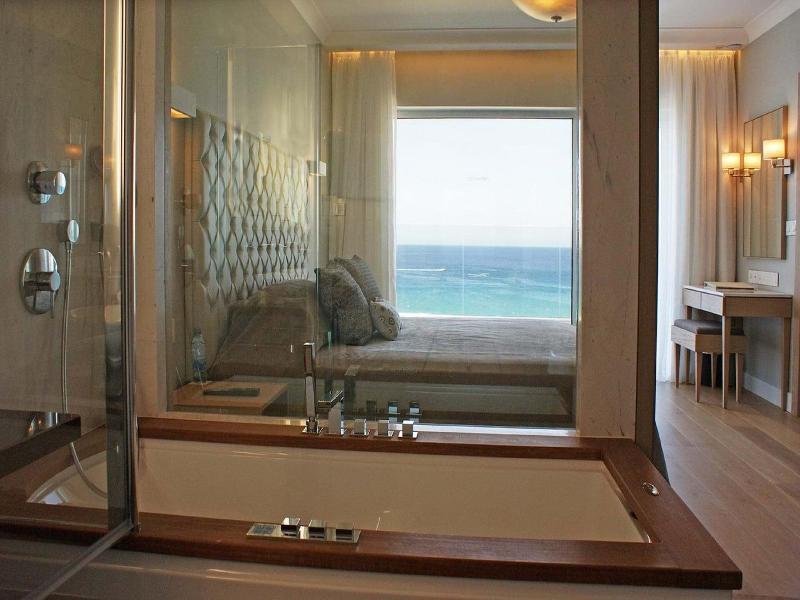 Sunrise Pearl Hotel & Spa image