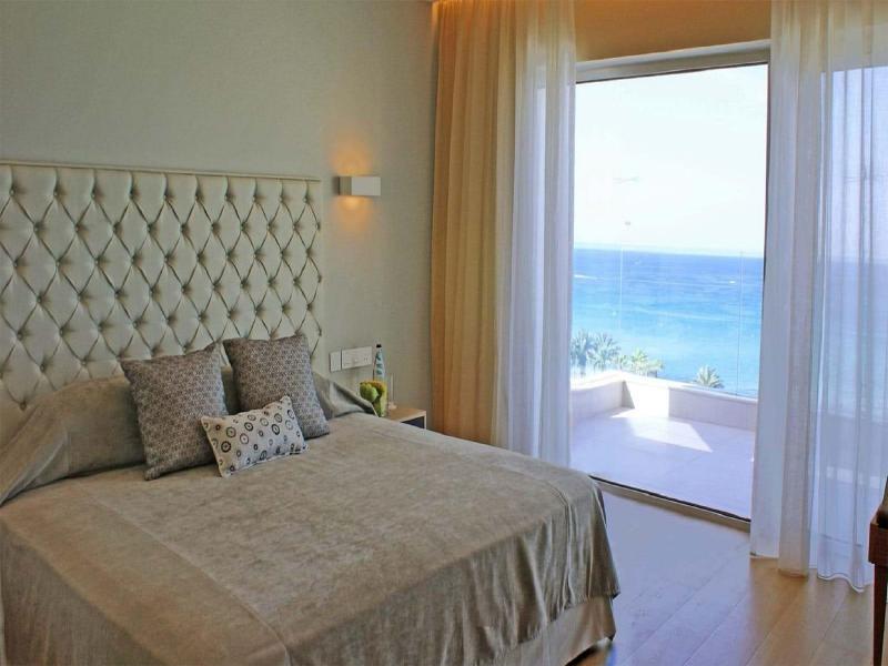 Sunrise Pearl Hotel & Spa image