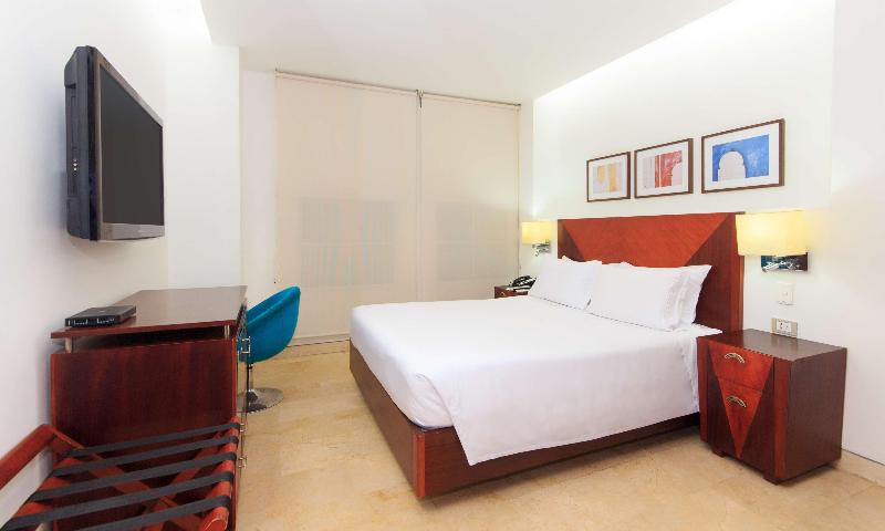NH Cartagena Urban Royal image
