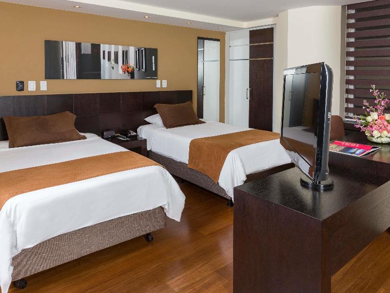 Mercure Alameda Quito image