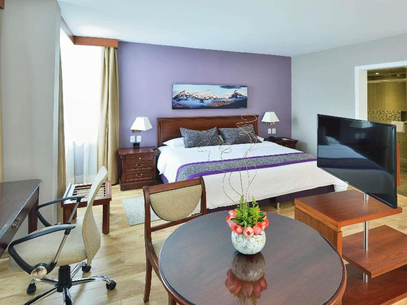 Mercure Alameda Quito image