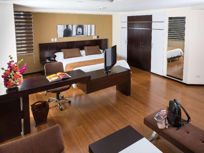 Mercure Alameda Quito image
