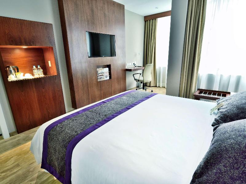 Mercure Alameda Quito image
