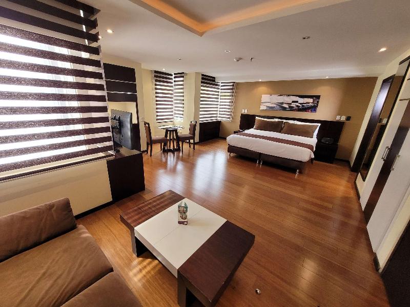 Mercure Alameda Quito image