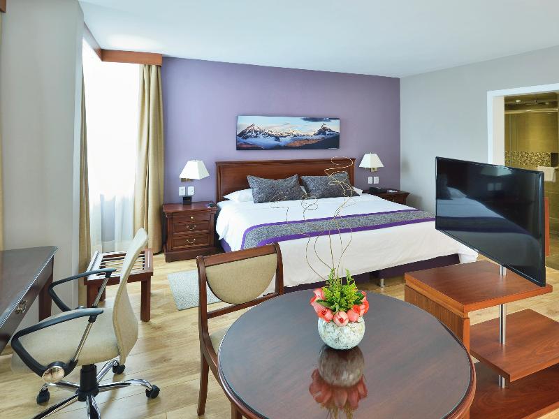 Mercure Alameda Quito image