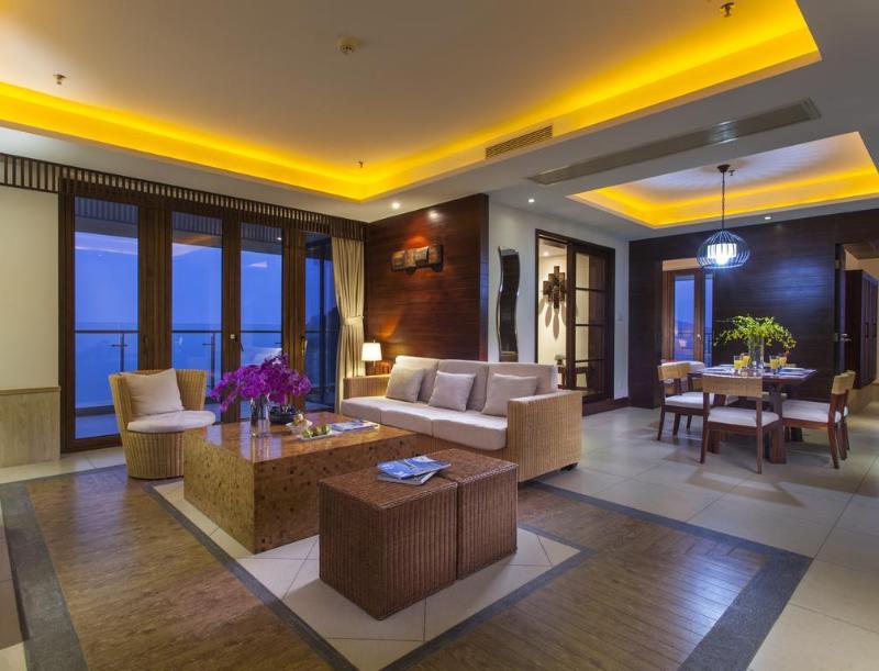 Serenity Coast Resort