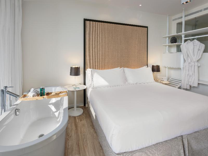Melia South Beach image
