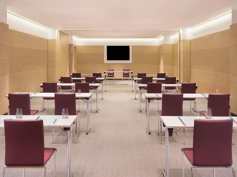 Le Meridien Visconti Rome image
