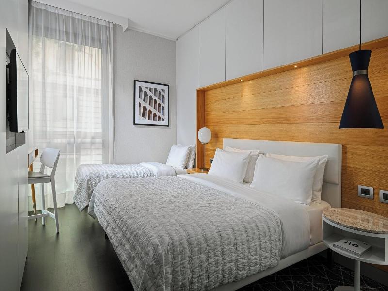 Le Meridien Visconti Rome image