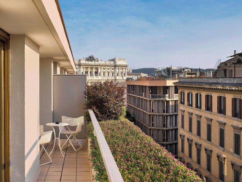 Le Meridien Visconti Rome image