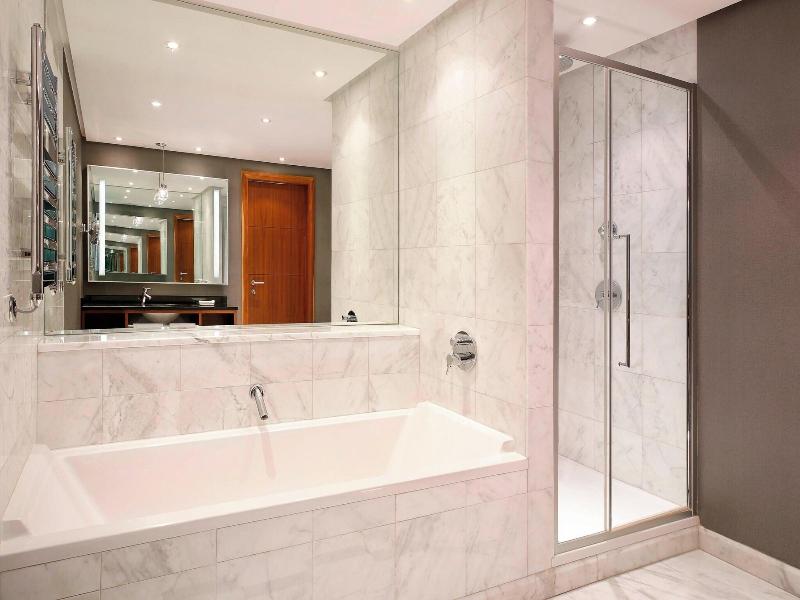 Le Meridien Visconti Rome image
