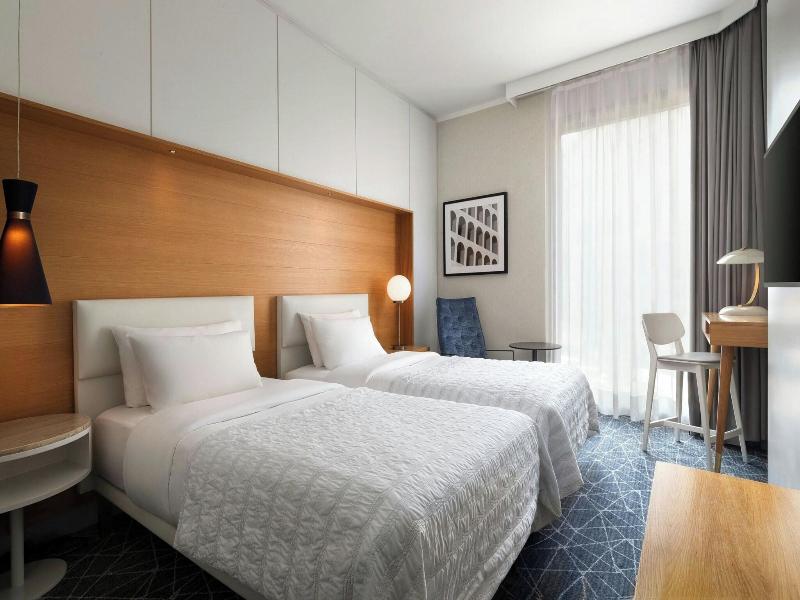 Le Meridien Visconti Rome image