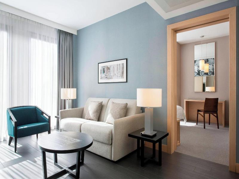 Le Meridien Visconti Rome image