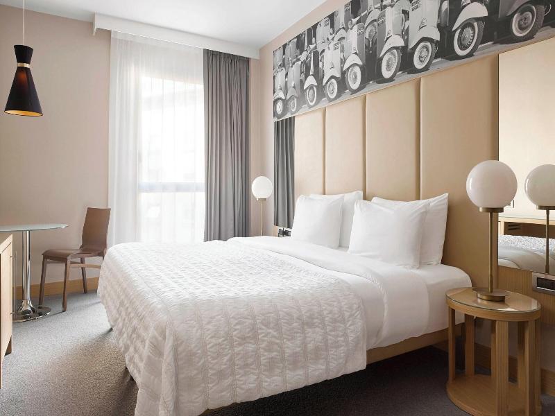 Le Meridien Visconti Rome image