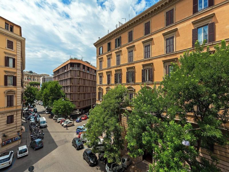 Le Meridien Visconti Rome image