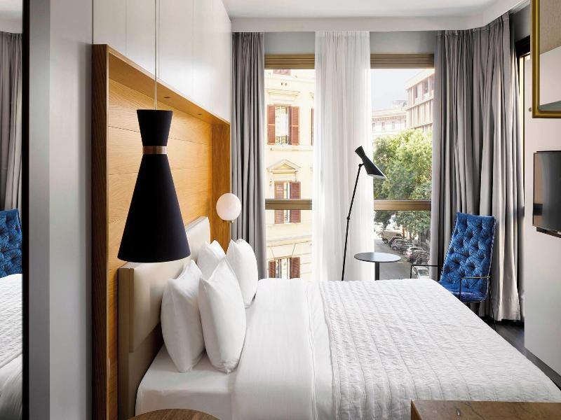 Le Meridien Visconti Rome image