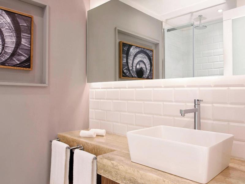 Le Meridien Visconti Rome image